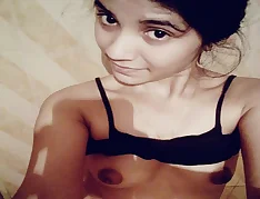 Naked boobs of a beautiful girl in this steamy video